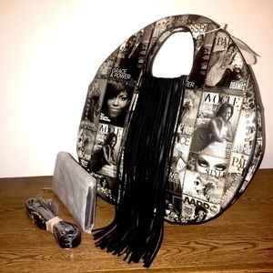 FLOTUS 2-in1 Tote with Clutch (Michelle Obama Glossy Magazine Cover Collage)